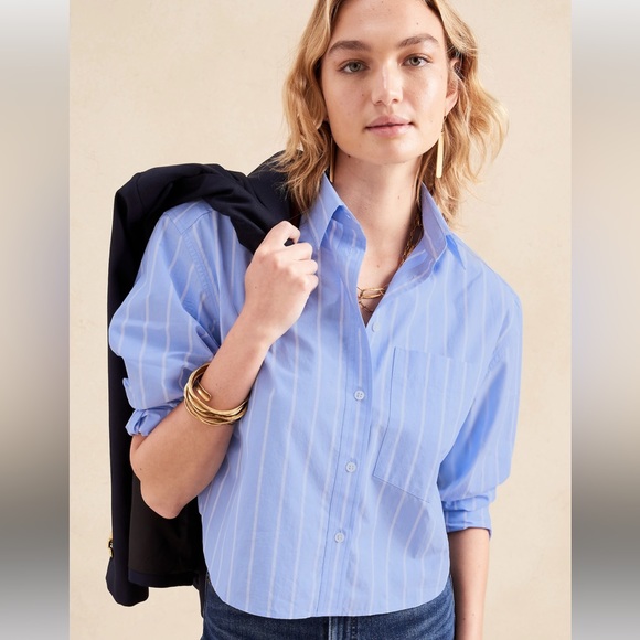 Banana Republic Tops - Banana Republic Blue Striped Boxy Cropped Shirt - LP